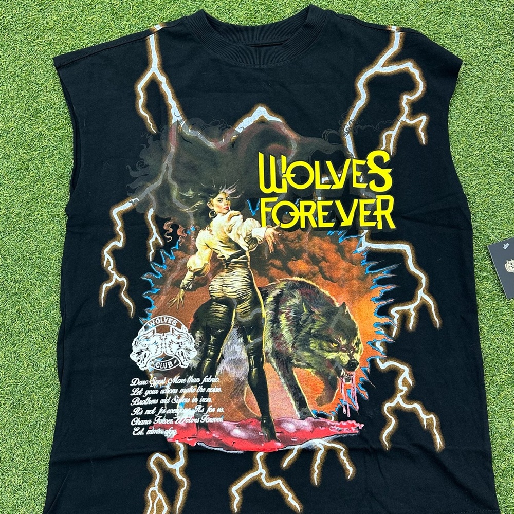 Darc Sport Men's Wolves WOLVE FOREVER Muscle Tank Tee T-Shirt in Large Black